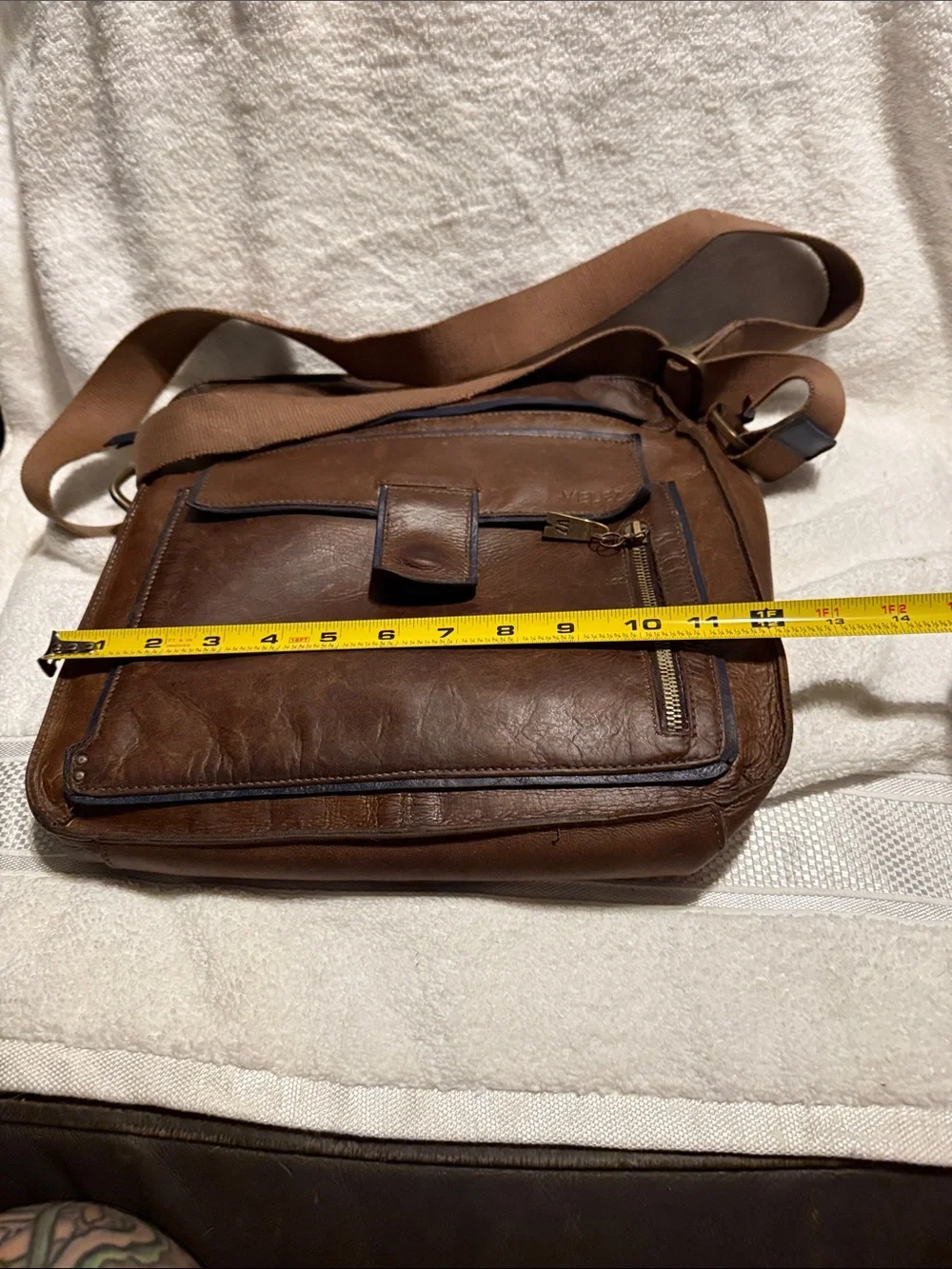 Vintage VELEZ Brown Leather Crossbody Messenger Bag - Classic Everyday Carry